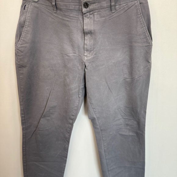 Bonobos Men's Slate Gray Chinos - Picture 1 of 3